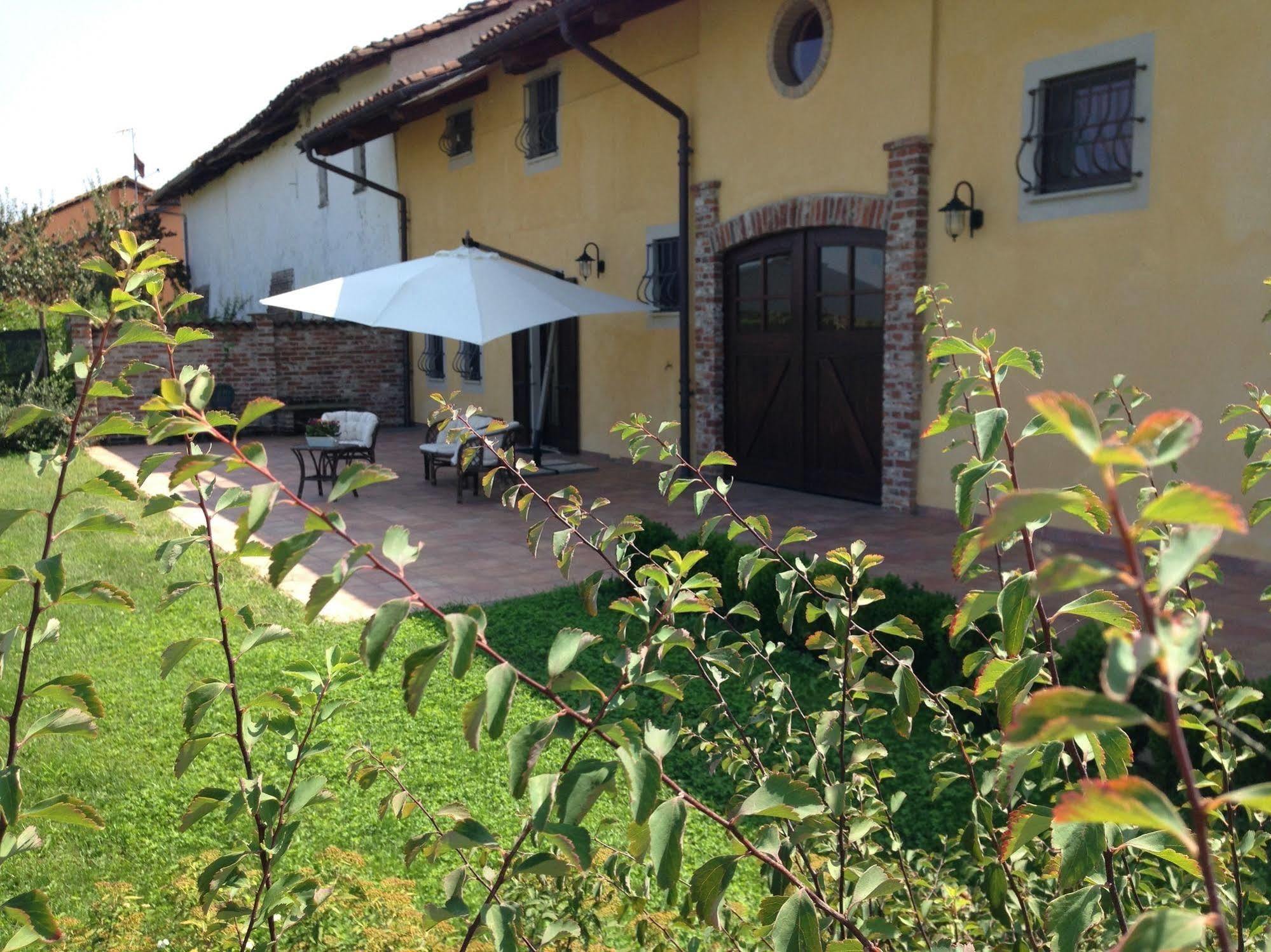 Bed and Breakfast Quattro Gatti Airasca Zewnętrze zdjęcie