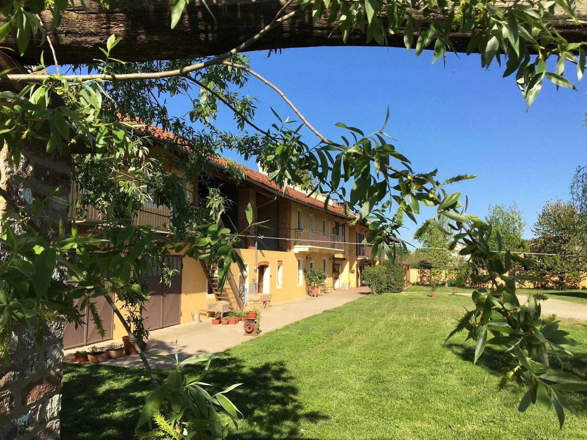 Bed and Breakfast Quattro Gatti Airasca Zewnętrze zdjęcie