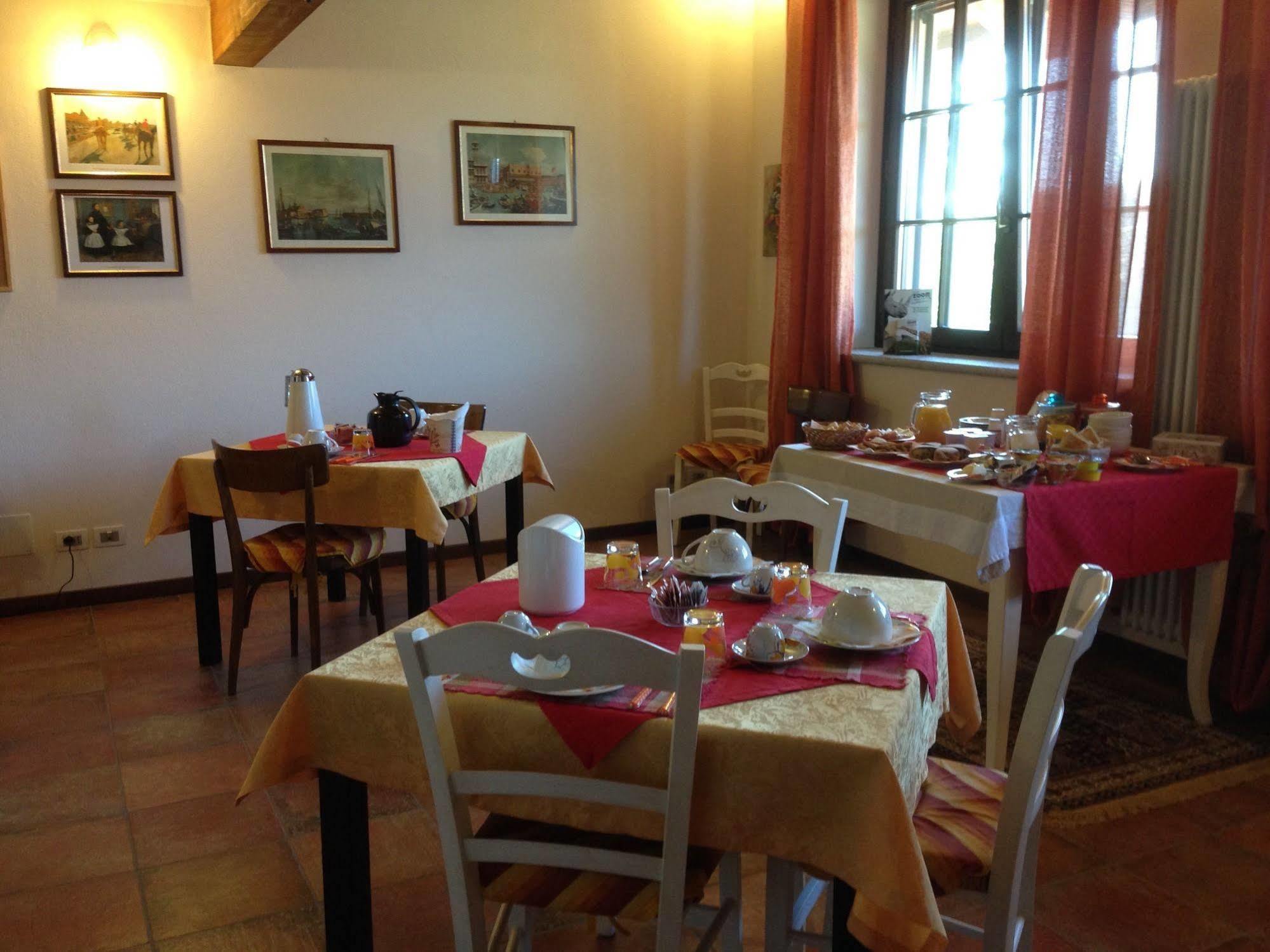 Bed and Breakfast Quattro Gatti Airasca Zewnętrze zdjęcie